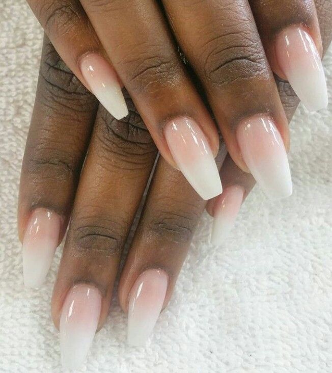 French Faded Nails, Trendy Nails French Tip Ombre, Classic French Ombre Nails, Ombre French Tips With Glitter, Ombré French Coffin, Milky French Manicure Coffin, Natural Ombre Nails Coffin, Faded White Tip Nails, Natural French Tip Acrylics