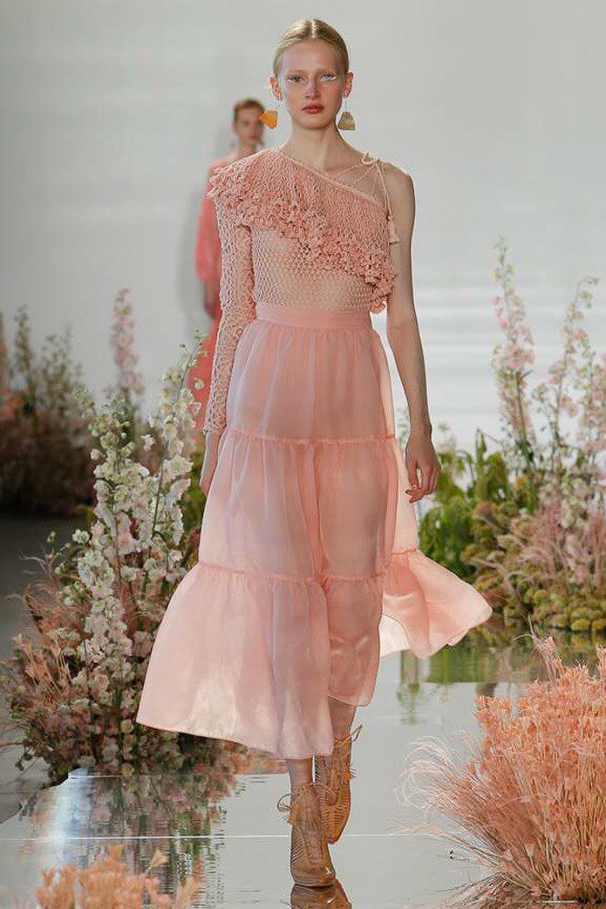 Romantic Dress, Vogue Fashion, Fashion 2018, Fashion Show Collection, Looks Style, Ulla Johnson, Party Fashion, Fashion Week Spring, Primavera Estate