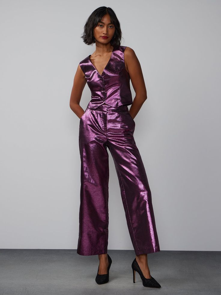 High Rise Metallic Accent Pant | New York & Company Purple Metallic Outfit, Luncheon Outfit, Holiday Luncheon, Metallic Denim, Rock Star Outfit, Semi Formal Outfit, Rose Parade, Figure Dress, Metallic Pants