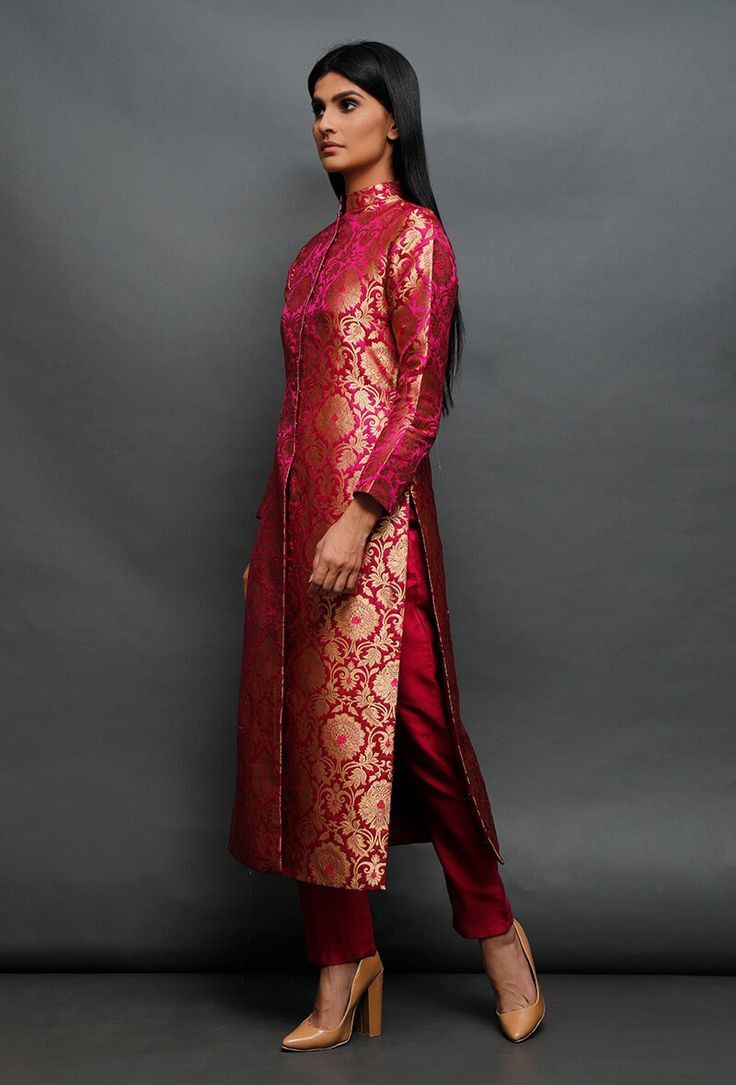 Brocade Kurtas For Women, Brocade Indian Suits, Banarasi Suit Designs Indian Style, Banarsi Kurta Designs, Brocade Silk Suits, Silk Kurti Designs Party Wear For Women, Banaras Kurti Designs, Banaras Suit, Banarsi Dress Designs