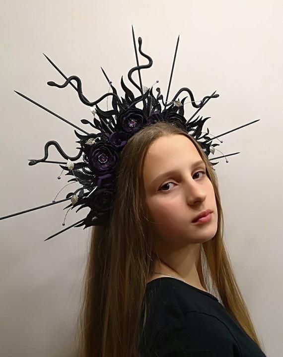 Witch Headdress, Headdress Crown, Lace Fascinator, Crown Goddess, Snake Flower, Halloween Crown, Medusa Costume, Gothic Crown, Crown Headpiece