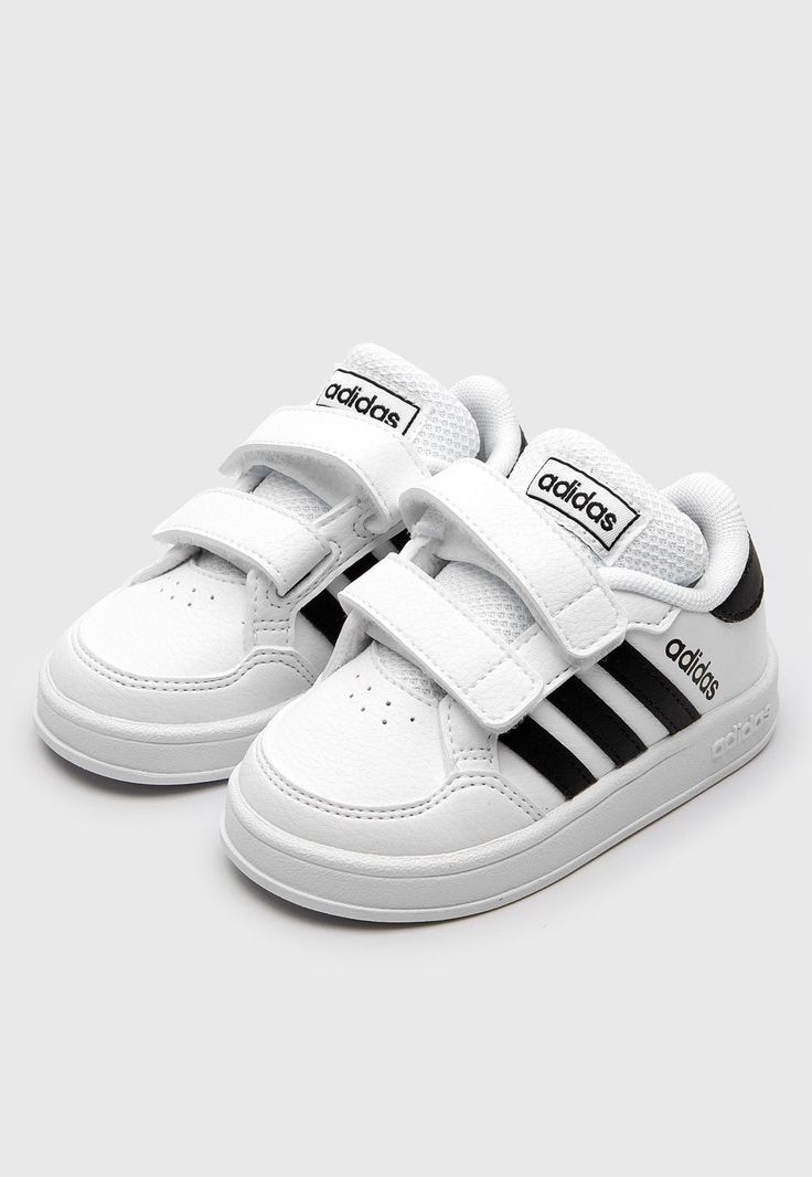 Sneaker Closet, Mom Dr, Adidas Casual, Adidas Baby, Korean Casual Outfits, Princess Shoes, Aesthetic Shoes, Children Shoes, Baby Sneakers