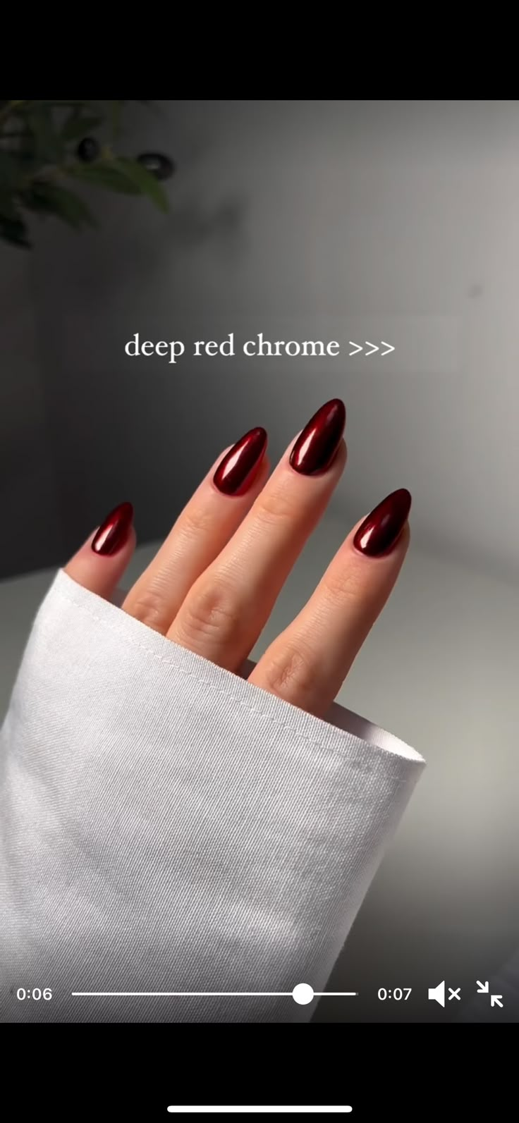 Burgundy Glossy Nails, Mocha Cherry Nails Chrome, Maroon Velvet Nails, Deep Cranberry Nails, Red Wine Crome Nails, October Red Nails, Thanksgiving To Christmas Transition Nails, Fall Nails Deep Red, Dark Red Magnetic Nails