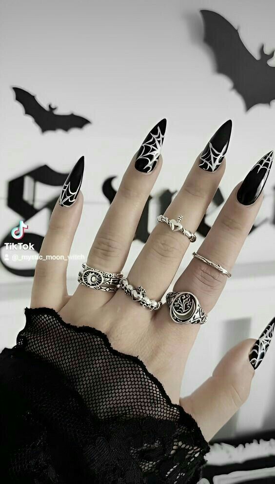 Goth Nails 2023, Simple Goth Nail Ideas, Black Goth Nails Ideas, Goth Nails Almond Shape, Goth Almond Nails Designs, Simple Goth Nail Designs, Black Pride Nails, Black Nail Art Gothic, Simple Nail Designs Black