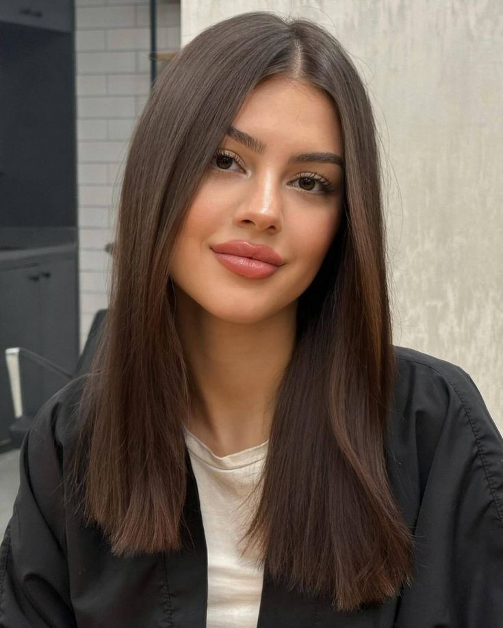 Image 1 of 1 Haircuts Women Straight Hair, One Length Haircuts Medium, Mid Chest Length Hair Straight, Haircut Inspo Pics, Medium Length Haircut With No Layers, Shoulder Length Hair With No Layers, Med Straight Hair, Above Chest Hair Length, Short Haircut Ideas Straight Hair