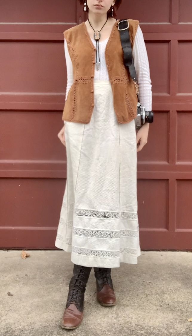 Cowboy Vest Outfits For Women, 70s Western Outfits Women, Womens Bolo Tie Outfit, Brown Suede Vest Outfit, Bolo Outfits Women, Bolo Tie Styling, Vest And Maxi Skirt Outfit, Vintage Bolo Tie, Thrifted Western Outfits