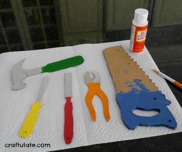 the tools are laid out on the table ready to be made into something that looks like construction