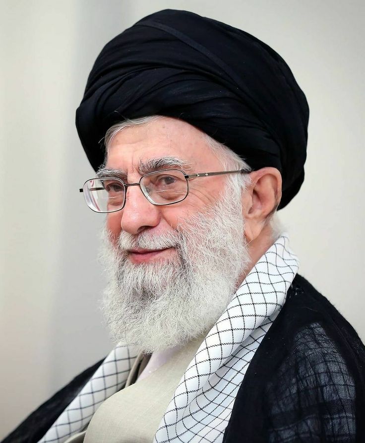 Imam Khamenei, Ali Bin Abi Thalib Art, Mecca Images, Camping Wallpaper, Ali Bin Abi Thalib, What Is Islam, Decent Wallpapers, Religious People, Shia Islam