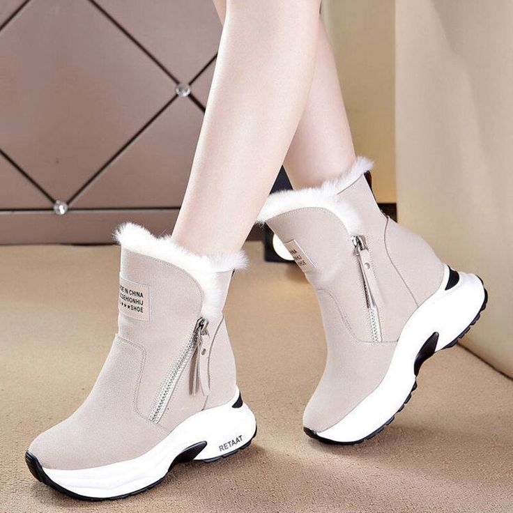 SPECIFICATIONSwomen platform boots: Women leather ankle bootswomen boots for winter: white platform bootsplatform woman boots: Black ankle boots womanmodel number: L596chelsea boots for women 2021: women boots for winterchelsea boots: black bootsboots woman winter 2021: ladies bootsblack platform boots: ankle boots for womenWomen boots autumn: Boots female winterWoman boots: platform bootsWoman booties: women short leather bootsWith Platforms: YesUpper Material: Faux SuedeToe Shape: Round ToeSty Wedge Snow Boots, Winter Chelsea Boots, Platform Boots Women, Leather Snow Boots, Short Leather Boots, Faux Suede Boots, Black Platform Boots, Winter Shoes For Women, Short Boot