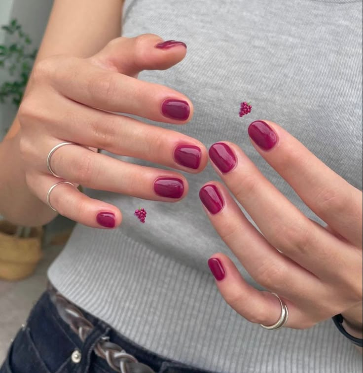 Colorful Shellac Nails, Painted Natural Nails Short, Hippie Nails, Hello Nails, Nagel Tips, Soft Nails, Jelly Nails, روتين العناية بالبشرة, Fire Nails