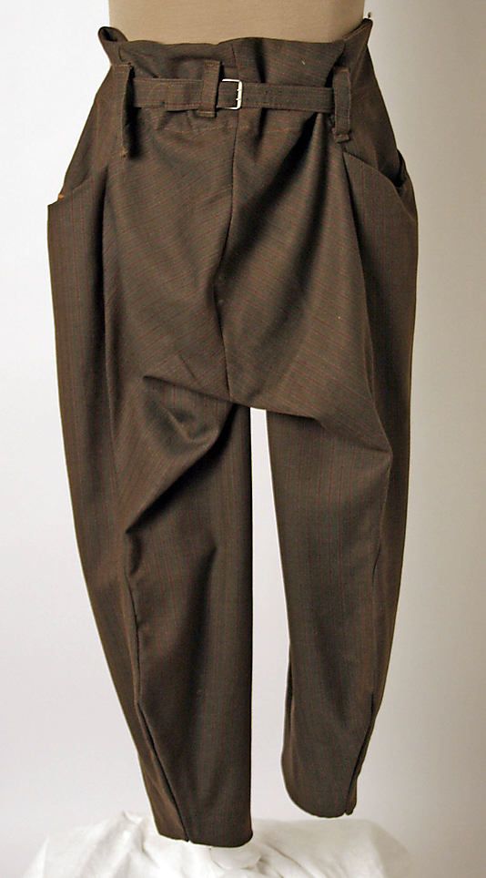 Pirate trouser back Hanging Pants, Quality Rings, Jogging Outfit, Trousers Details, Metropolitan Museum Of Art, Metropolitan Museum, Mens Street Style, Museum Of Art, Vivienne Westwood