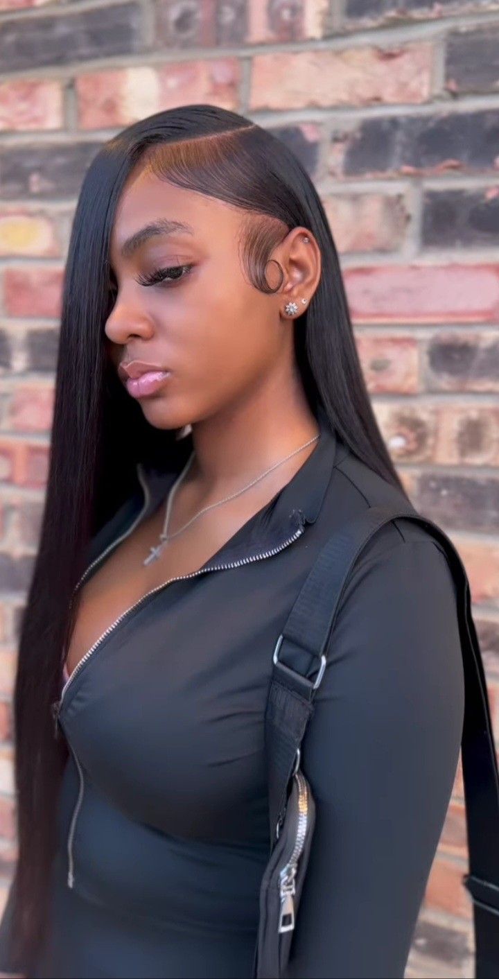 Side Part Long Quick Weave, Sew In Straight Hair Side Part, Middle Part Quick Weave With Leave Out Straight, Side Part Leave Out Quick Weave, Quick Weave Hairstyles With Leave Out, Side Part Straight Sew In, Side Part Straight Quick Weave, Side Part Sew In With Leave Out Straight, Straight Quickweave