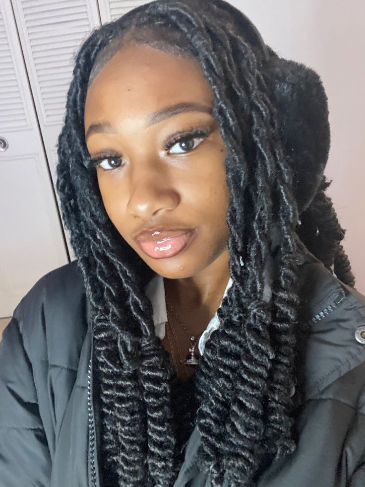 Invisible locs, rope twist, locs, soft locs, black girl, black girl hairstyles, half up half down, lashes, lip gloss, soft locs hairstyles, ear muffs, mini skirt, corset, puffer jackets, lashes Soft Locs Rope Twist, Rope Twist, Earmuffs, Cute Poses For Pictures, Locs Hairstyles, Cute Poses, Poses For Pictures, Black Girls Hairstyles, Locs