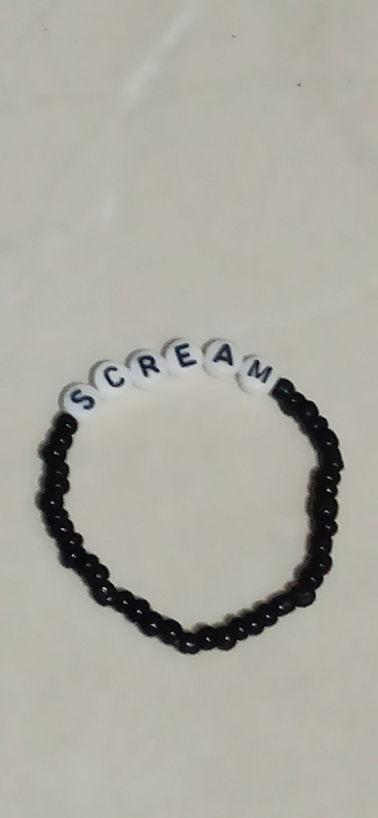 Scream Bracelet, Billie Concert, Beaded Stuff, Friendship Bracelets With Beads, Bracelets Patterns, Mystery Boxes, Kandi Bracelets, Thought Quotes, Diy Bracelets Patterns