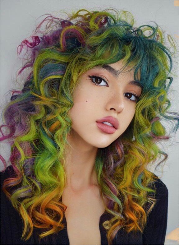 Vivid Hair Color, Creative Hair Color, Green Tips, Side Swept Bangs, Yellow Hair, Halloween Hair, Creative Hairstyles, Hair Inspiration Color, Hair Inspo Color