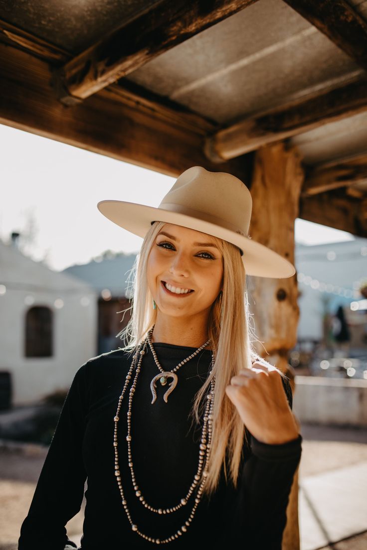 Casual Felt Hat With Curved Brim For Rodeo, Western Style Everyday Felt Hat With Curved Brim, Women’s Felt Cowboy Hat, Western Felt Hat For Beach, One Size Fits Most, Women’s Stetson Hat, Petticoat Junction, Cowboy Hat Styles, Stetson Hat, Flat Hats