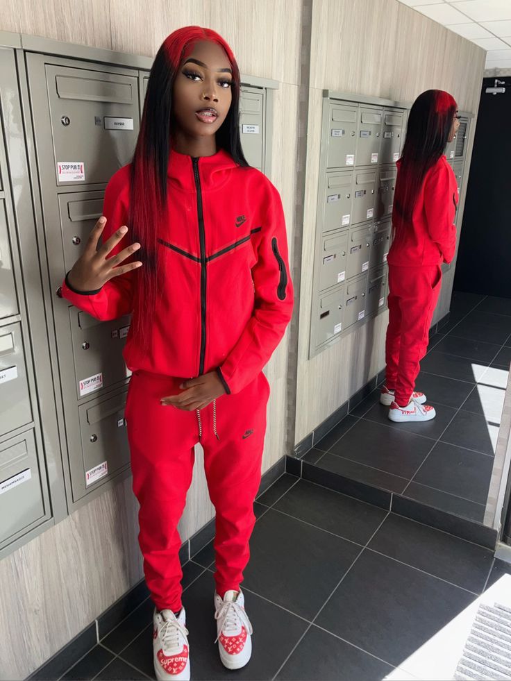 Custom Nike Tech, Nike Tech Fit, Red Nike Tech, Nike Tech Fleece Tracksuit, Teen Swag, Tech Girl, Fine Shyt, Teen Swag Outfits, Boys Wear