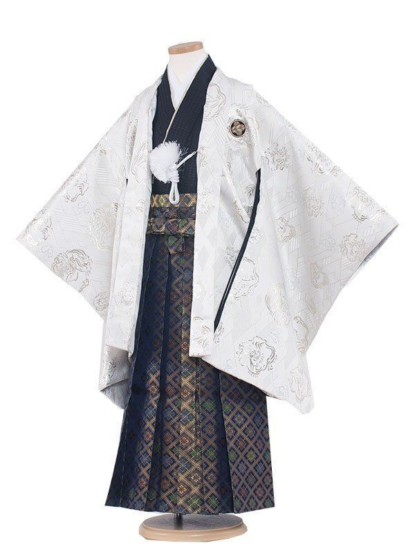 Hakama Outfit, Yukata Male, Kimono Outfit Japanese, Japanese Kimono Male, Men's Yukata, Pretty Kimonos, Kimono Traditional, Japanese Traditional Clothing, Traditional Japanese Kimono