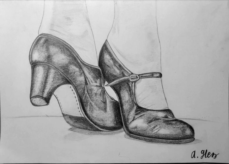 a drawing of a pair of high heeled shoes