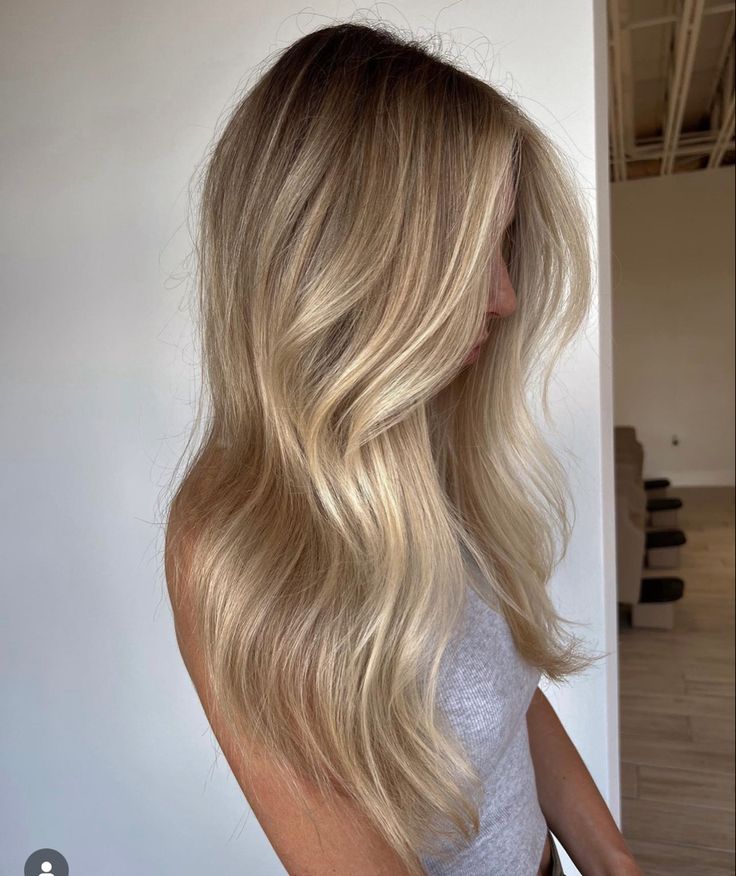 Copenhagen Blonde Hair, Butter Blonde With Lowlights, Blended Root Blonde Highlights, Level 7 Lived In Blonde, Soft Beige Balayage, Toasted Coconut Blonde Hair, Soft Blonde Hair Balayage, Bright Dirty Blonde Hair, Blonde Hair Grown Out Roots