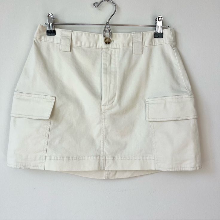 Nwt Abercrombie Cargo Mini Skirt Cream Beige Fitted Cargo Skirt, Cheap, Cheap Khaki Mini Skirt, Cargo Mini Skirt, Abercrombie Fitch, Cream Color, Mini Skirt, Womens Skirt, Mini Skirts, Skirt