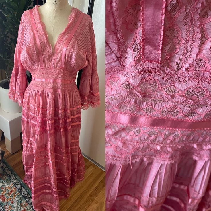 $200 M Untagged Pink Mexican Wedding Dress. Euc For Vintage. Gorgeous V Front And Back With 3/4 Length Bell Sleeves. Some Loose Threads. Mexican Wedding Dress, Wedding Dress Color, Mexican Wedding, Colored Wedding Dresses, Vintage Pink, Vintage Dresses, Bell Sleeves, Vintage Ladies, 1960s