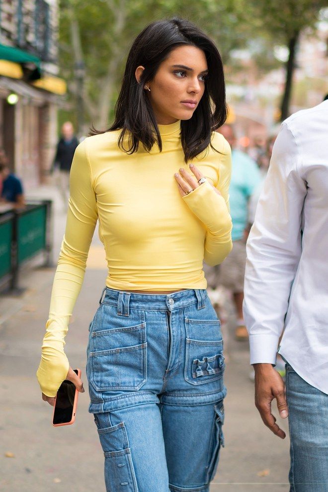 Kendall Jenner Lob | The best haircuts for fall are inspired by our favorite celebrities like Cardi B, Kendall Jenner and other It-girls. Haircut Ideas Bangs, Celebrity Short Haircuts, Short Haircut Ideas, Fall Hair Cuts, Penteado Cabelo Curto, Short Haircut, Trending Hairstyles, Short Hair Haircuts, Grunge Hair