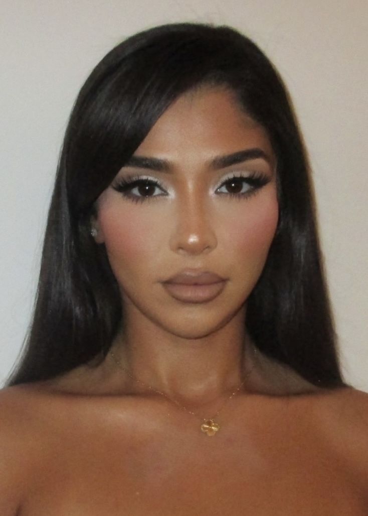 Makeup Ideas Fancy, Cute Makeup Eye Looks, Makeup Ideas With Eyeshadow, Cool Skin Tone Makeup Looks, Makeup Inspo Full Glam, 2015 Makeup Look, Bombshell Makeup Vs, Makeup For Caramel Skin Tone, Painted By Spencer Makeup