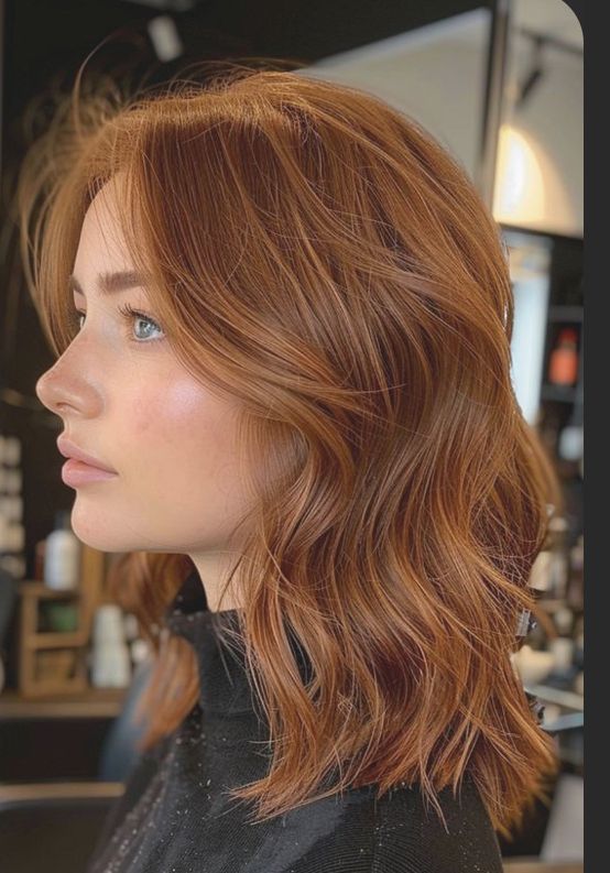 Copper Brown Hair, Brown Hair Shades, Red Hair Inspo, Ginger Hair Color, Hair Color Auburn, Copper Hair Color, Dark Brown Hair Color, Penteado Cabelo Curto, Hair Shades