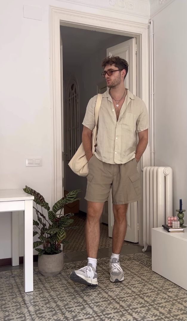 Guys Linen Shirt Outfit, Intellectual Guy Aesthetic, Millenial Men Style, Edgy Summer Outfits Men, Men’s Summer Outfits European, Men’s Summer Fashion Europe, Men Summer Date Outfit, Indie Concert Outfit Men, Mens European Summer Outfits