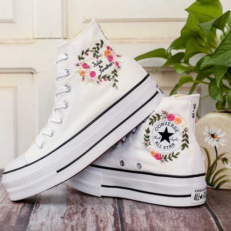 Platform Converse for Wedding, Bridal Sunflowers Embroidered Converse High Tops, Sunflowers Embroidery Sneakers for Bride, Wedding Gift for Couple, Sunflowers Embroidered Sneakers 💚 Immerse yourself in the intricate craftsmanship as we lovingly hand embroider rustic flowers onto your chosen Converse pair 💚 🌿 The listed price encompasses both the Converse Shoes and the showcased Embroidery Designs. 1. MANUFACTURING PROCEDURE 🌿 Upon receiving your order, we initiate the shoe preparation proces White Embroidered Closed Toe Wedding Shoes, Wedding Low-top Sneakers With Floral Embroidery, White Wedding Sneakers For Summer, Spring Wedding Embroidered Sneakers, Embroidered Sneakers For Wedding, Converse With Flowers, Converse For Wedding, Sneakers For Bride, Sneakers Wedding