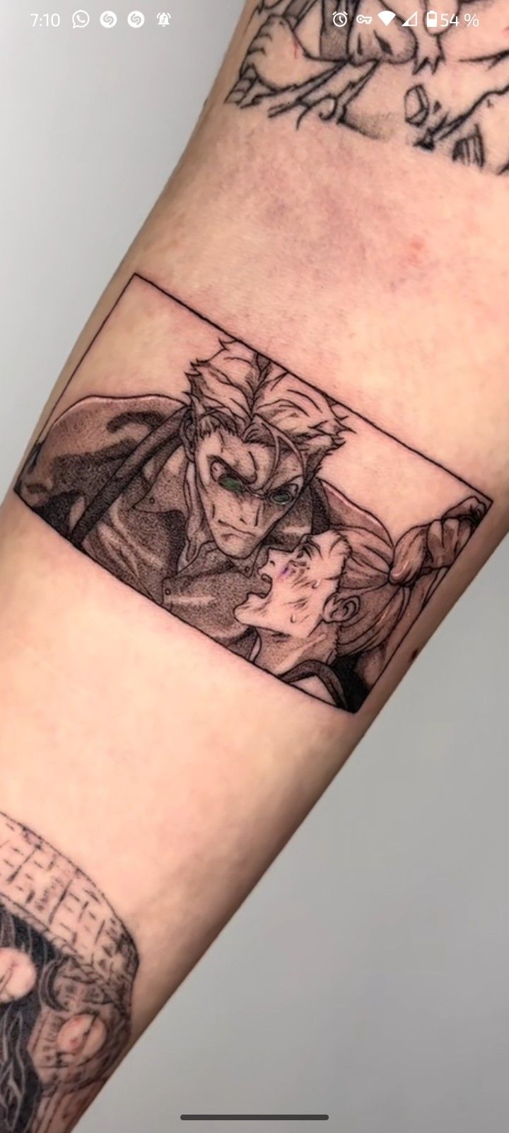 Está imagen fue sacada de un tiktok (@wilson_tattoo), derechos a quien corresponda. Aot Matching Tattoo, Comic Book Style Tattoo, Megumi Tattoo Ideas, Nanami Tattoo Ideas, Nanami Kento Tattoo, Nanami Tattoo, Anime Panel Tattoo, Manga Panel Tattoos, Jjk Tattoo Ideas