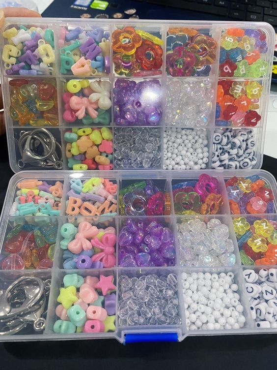 Sample Beads Kit #BeadingPatterns #BeadPattern #BeadPatternsEasy #BeadPatternsAnimals #EasyPerlerBeadPatterns Bead Making Ideas, Where To Buy Beads, Beads To Buy, Beads Kit, Apple Watch Bands Fashion, Crochet Bracelet Pattern, Jewelry Aesthetic, Bead Charms Diy, Jewelry Making Kit