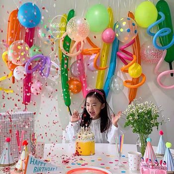 Balloon Free Party Decor, Diy Birthday Decorations At Home For Kids, Christmas Eve Decorations, Birthday Home Decoration Ideas, Home Birthday Decor, Balloon Themed Birthday Party, Birthday Party Balloon Arch, Party Balloon Arch, Backdrop Garland