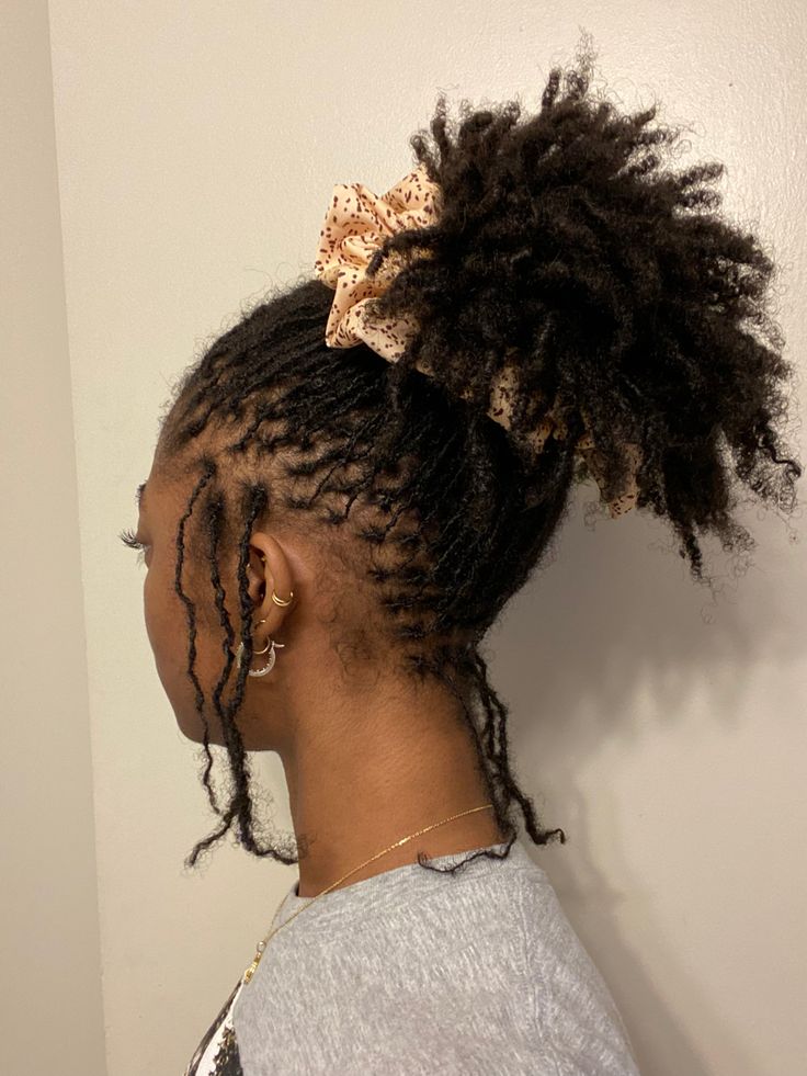 Micro Loc Styles, Microlocs Braids, Loc Styles Black Women, Locs On 4c Hair, Mini Locs, Mini Twists Natural Hair, Sisterlocks Styles, Short Locs, Micro Locs