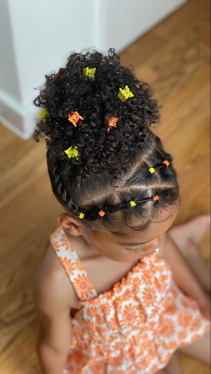 𝒫𝒾𝓃: 𝑔𝑜𝓁𝒹𝓈𝒽𝑜𝓇𝓉𝓎 💌 Easter Kids Hairstyles, Six Year Old Hairstyles, Simple Cute Hairstyles For Kids, Simple Hairstyles For Natural Hair, Simple Toddler Hairstyles Black, Simple Kids Hairstyles Black, Simple Toddler Braid Styles, Rubberband Hairstyles Kids, Black Daughter Hairstyles