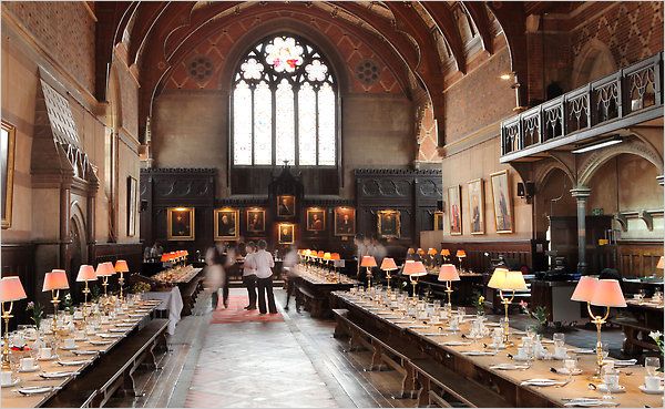 a large dining hall filled with lots of tables