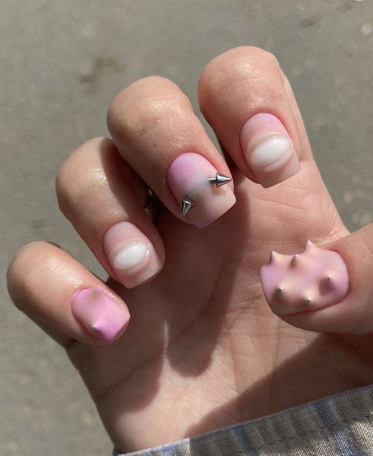 Weird Short Nails, Pierced Nails Acrylic, Weird Girl Nails, Short Nails Charms, Short Kawaii Nails, Weird Nail Art, Short Nails Design, Weird Girl, Hello Nails