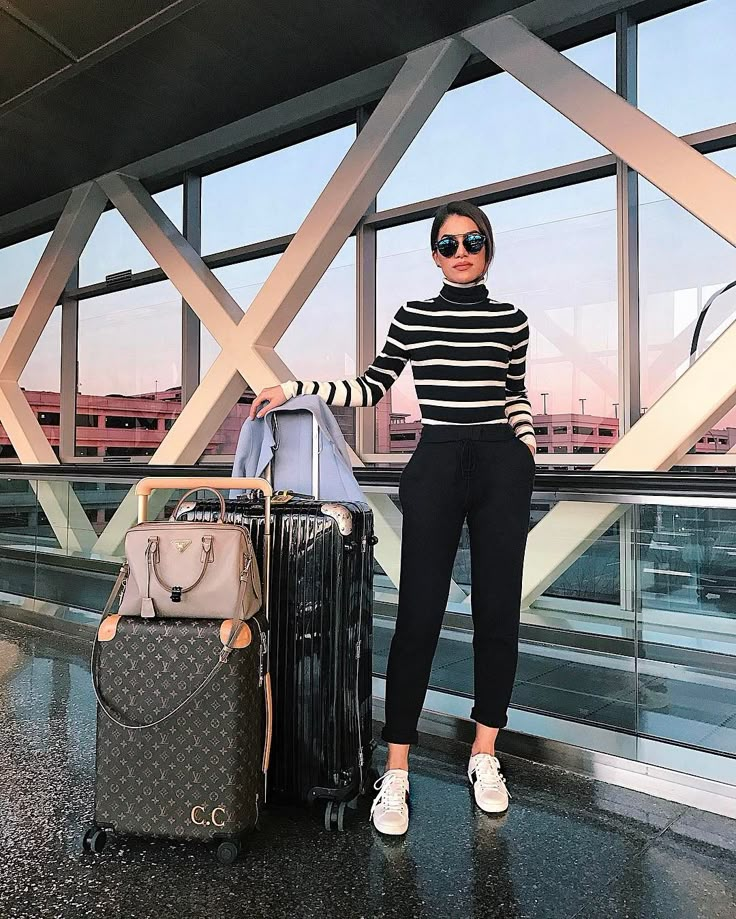 Fashion Travel Outfit, Outfit Chic, Travel Outfits, Paris Outfits, Outfit Trends, Casual Chic Outfit, Looks Chic, 가을 패션, Airport Style