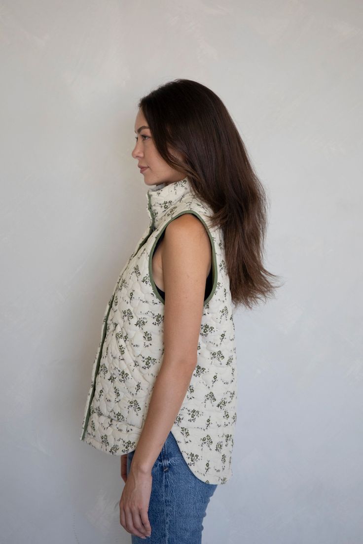 Soft, quilted, zip-up vest with floral pattern. - Sizing: Model is 5'7", wearing a size S - Content: 100% Cotton Care: Handwash recommended Imported Dress Home, Cardigan Tops, Zip Up, Floral Pattern, Zip Ups, Floral, Pattern, How To Wear, Dresses