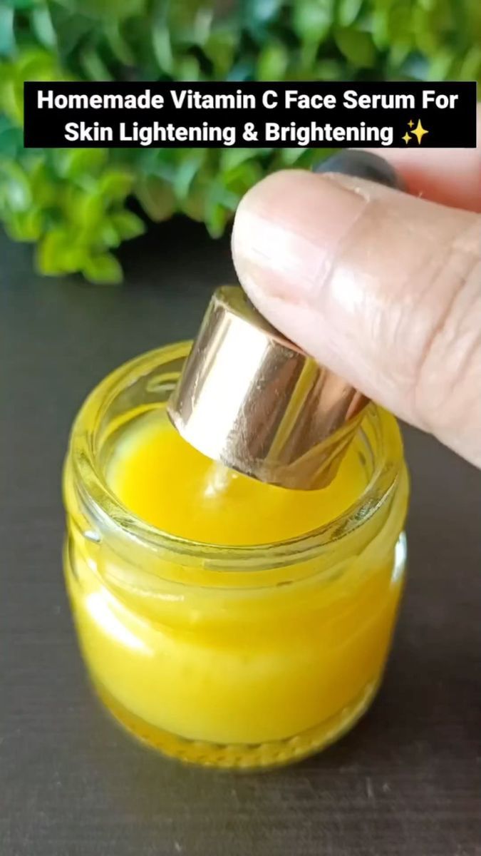 Diy Vitamin C Serum, Vitamin C Facial, Natural Skin Care Ingredients, Clear Healthy Skin, Natural Skin Care Remedies, Natural Face Skin Care, Diy Skin Care Routine, Diy Kosmetik, Good Skin Tips