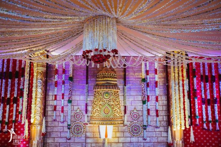 Mandapam Decoration, Marriage Stage, Mandap Decoration, Small Wedding Decor, Wedding Stages, Hall Decorations, Wedding Hall Decorations, March Wedding, Wedding Mandap