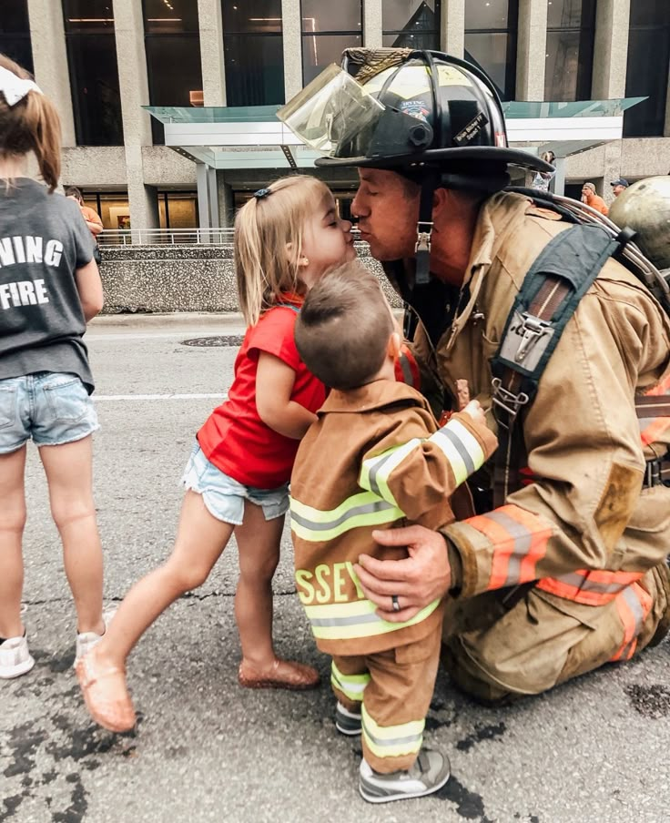 Firefighter Relationship Goals, Firefighter Boyfriend Aesthetic, Upstead Aesthetic, Firefighter Portraits, Firefighter Couple Pictures, Firefighter Wife Quotes, Firefighter Engagement Pictures, Firefighter Men, Firefighter Husband