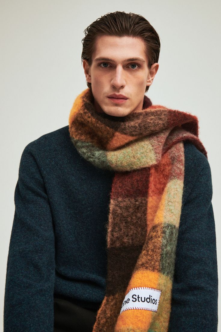 The bigger the scarf, the better the look. Acne Studios' oversized styles in multicolored prints will make for vibrant yet functional additions to your #FW20 rotation. #MytheresaMen #AcneStudios Acne Studios Scarf Men, Men With Scarves Outfits, Winter Scarf Men, Scarf Model, Scarf Inspiration, Men Scarves, Scarves Men, Mens Scarfs, Male Scarf Outfit