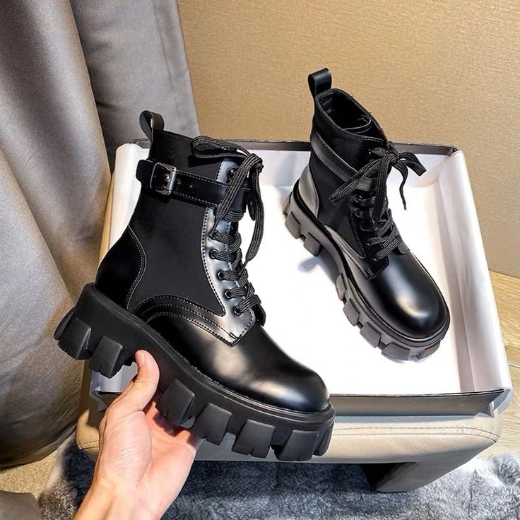 Lasaky - Stylish Chunky Heel Boots with Belt Buckle, Thick Platform, Fleece Lining, Increased Height, and Lace-up Martin Boots Chunky Heel Boots, Leather Belt Buckle, Popular Boots, Buckle Ankle Boots, Shirts Women Fashion, Chunky Heels Boots, Belted Shorts, Platform Ankle Boots, Martin Boots