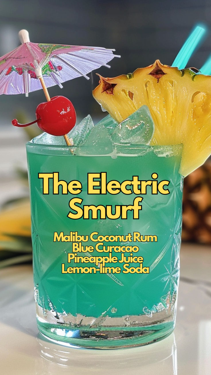 The Electric Smurf Smurf Cocktail, Fun Drinks Alcohol, Malibu Coconut, Alcholic Drinks, Cocktail Drinks Alcoholic, Mixed Drinks Alcohol, Yummy Alcoholic Drinks, Liquor Drinks, Lemon Lime Soda