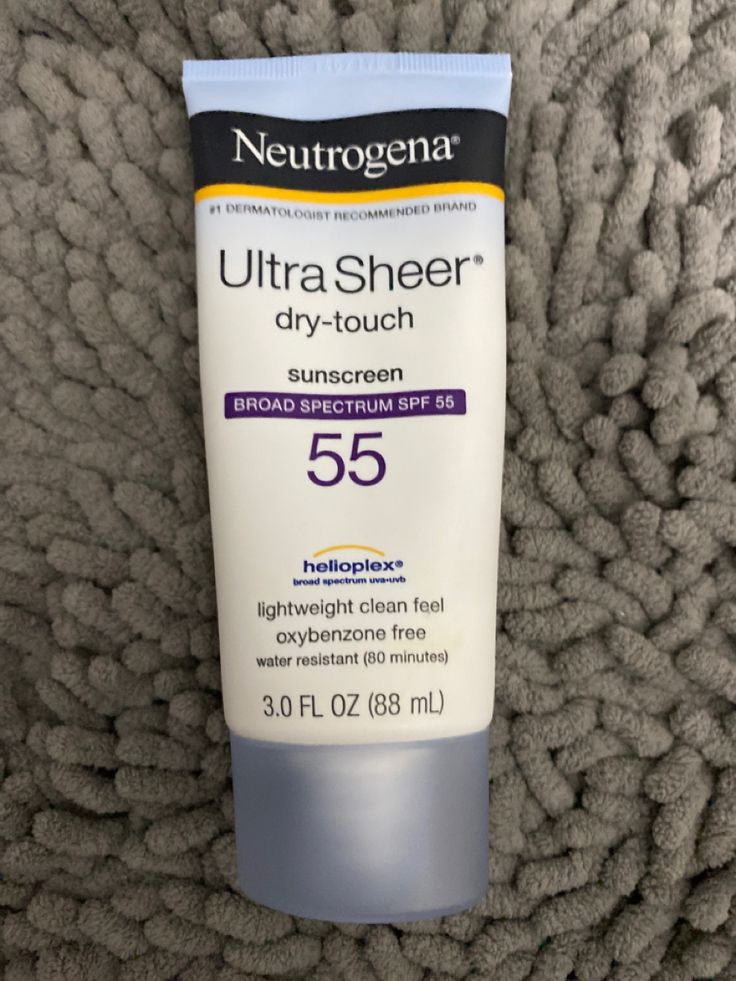 Ultra sheer dry touch spf 55 sunscreen Beauty Basket, Neutrogena Sunscreen, Body Essentials, Sunscreen Stick, Dermatological Skin Care, Coconut Oil For Skin, Facial Sunscreen, Body Sunscreen, Sunscreen Lotion