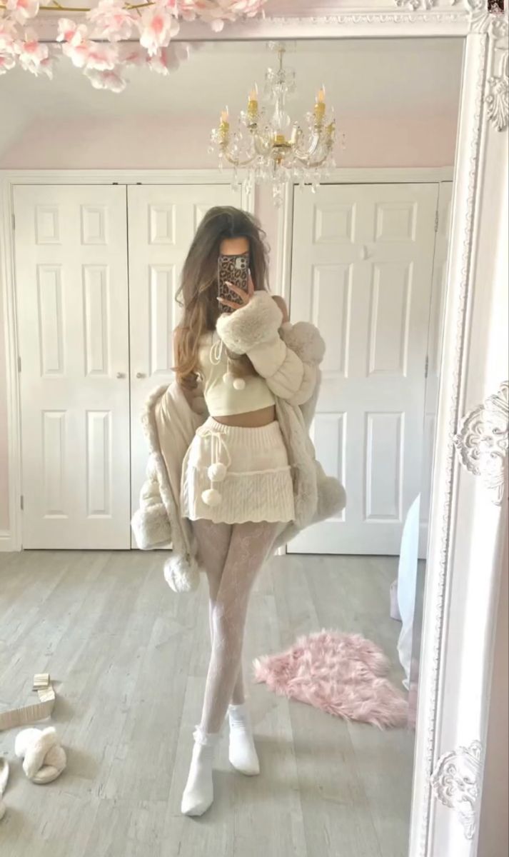 Princess Casual Outfits Classy, Cute Fur Outfits, Coquette Tights Outfit, Cute Winter Outfits Aesthetic Pink, Girly Girl Winter Outfits, Princess Core Winter Outfits, Y2k Tights Outfit, Pink Princess Outfit Aesthetic, Fuzzy Winter Outfits