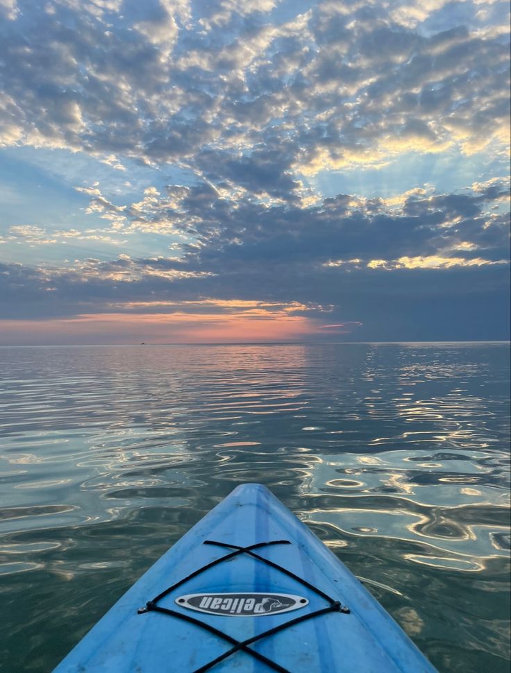 Kayak on open water Lake Michigan with a sunset Miriamcore Aesthetic, Lakes In Michigan, Up Michigan, Michigan Lake, Summer Travel Aesthetic, Lake Asthetic Picture, Summer Michigan, Kayak Aesthetic, Northern Michigan Aesthetic