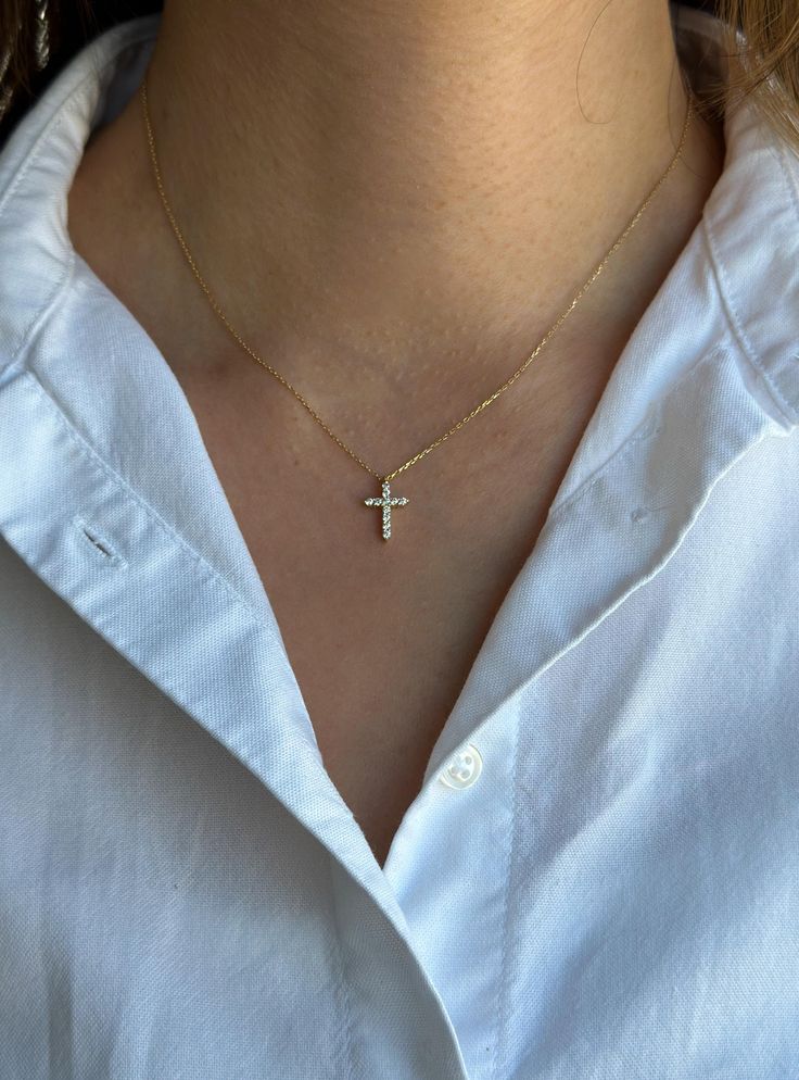 The 14K Solid Gold Diamond Cross Necklace will add a touch of fresh elegance to your neck. Treat yourself to this striking piece to enhance your style, because you deserve a touch of sparkle to complete your day. FEATURES: Made to order Gold Setting: 14K Available in Yellow Gold, Rose Gold, and White Gold Chain Length Options: 14", 16", 18", 20" Setting Type: Bezel Setting Ready to ship in 1-3 business days 100% sourced from the USA 2-year warranty Free express international shipping Free return Cross Necklace With Diamond, Gold Diamond Cross Necklace, Cross Necklace For Women, Diamond Cross Necklace Gold, Diamond Cross Necklace, Gold Schmuck, White Gold Chains, Diamond Cross Pendants, Diamond Cross